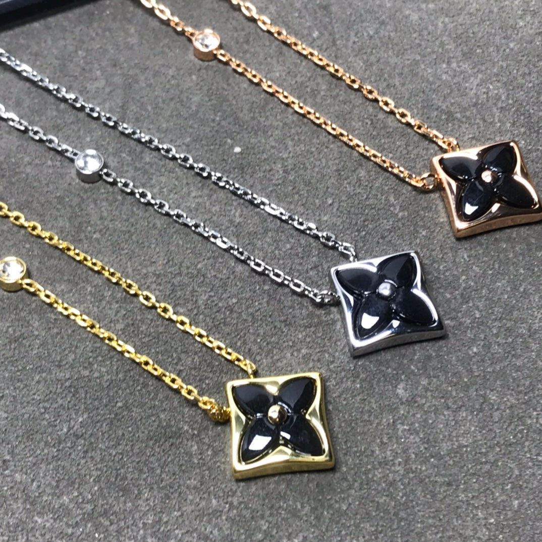 18K Louis Vuitton Color Blossom Necklace