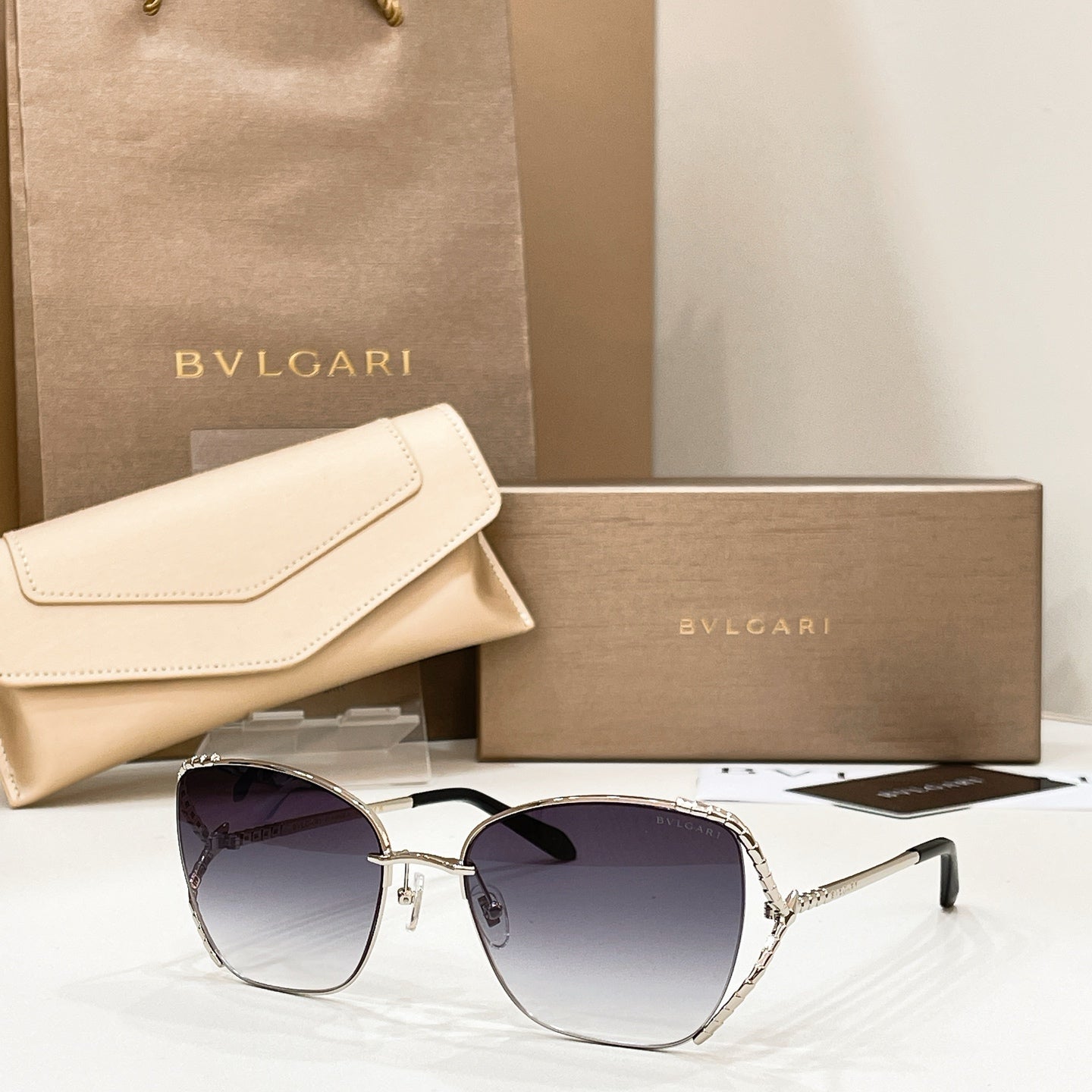 BVLGARI Sunglasses-BV40081U