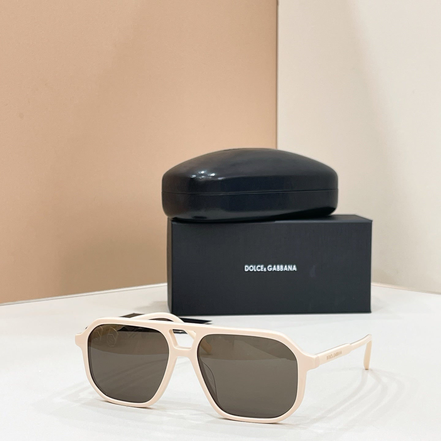 Dolce & Gabbana Sunglasses-DG4541