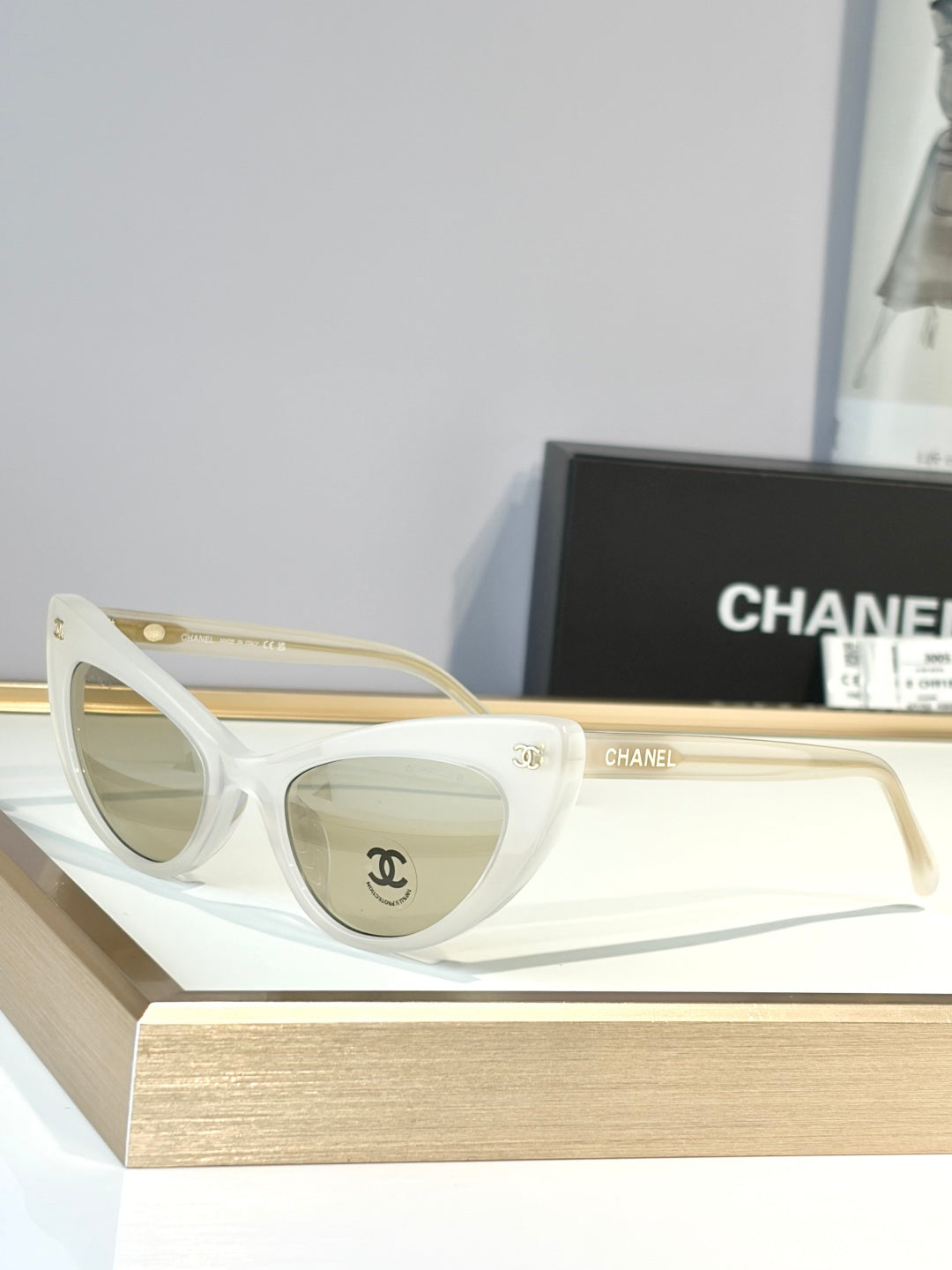 CHANEL Sunglasses-71774