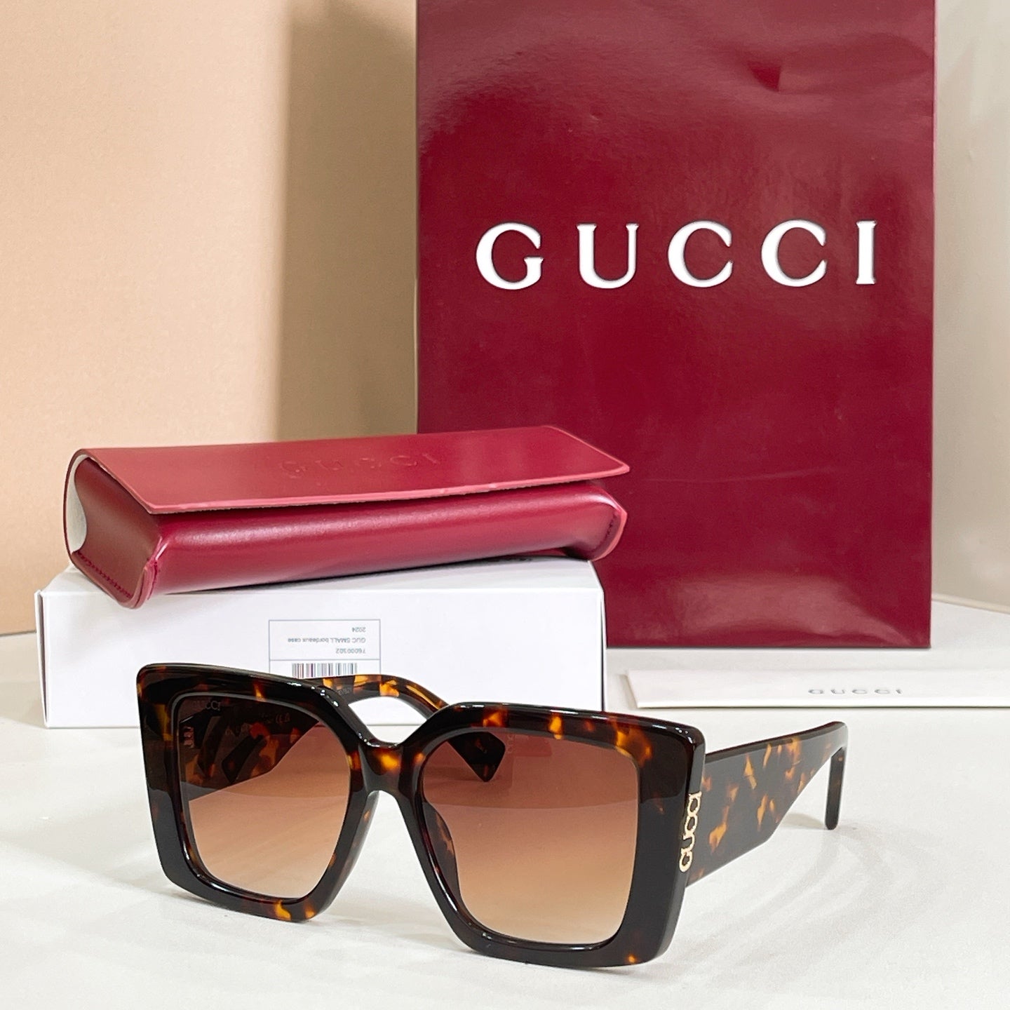 GUCCI Sunglasses-GG2039S