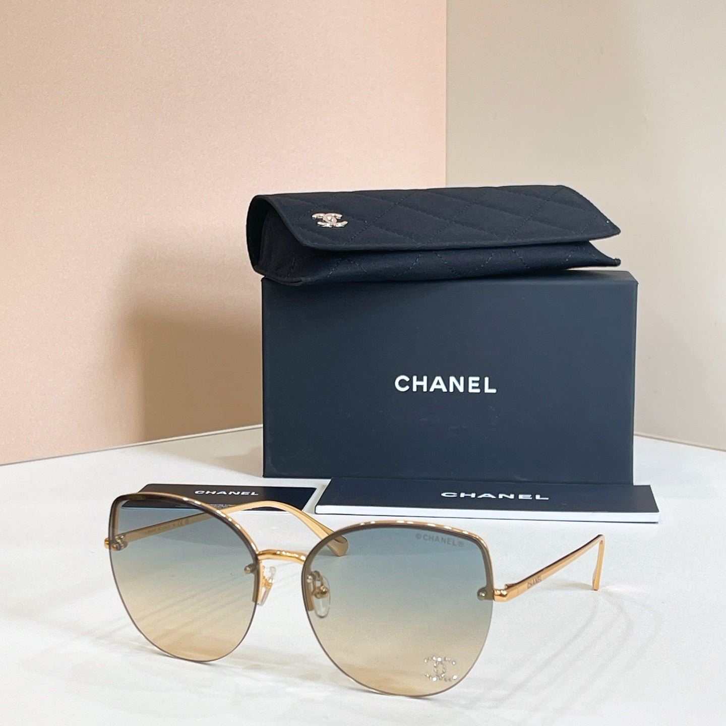 CHANEL Sunglasses 5491-H